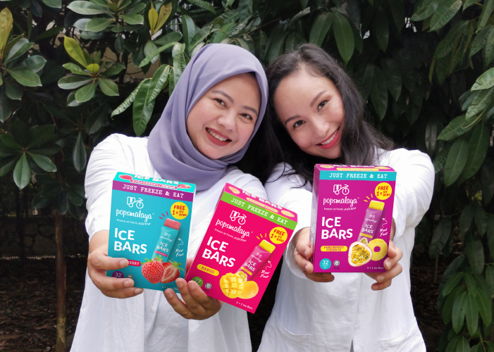 Pops Malaya Ice Bars made from real fruit, has no artificial flavour, no artificial colour or preservatives. Simply freeze at home to enjoy a smooth real fruit sorbet.